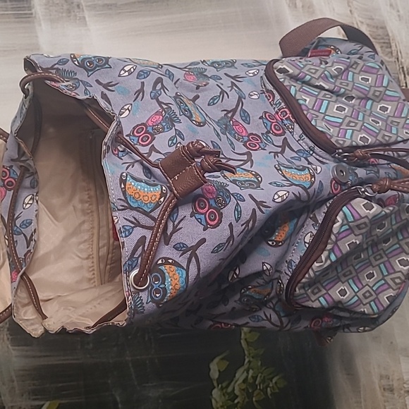 UnionBay colorful geometric fun owl full size backpack travel bag - Picture 6 of 8